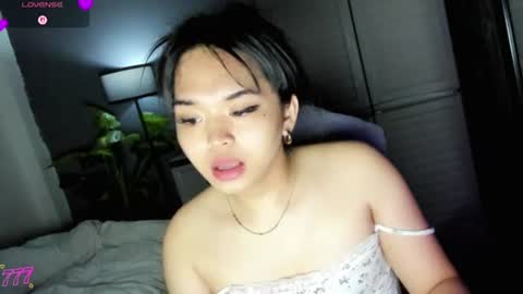 Snapshot of 1hottiegabby chatting on June 12, 10:36 am Gabby online show from June 12, 10:36 am
