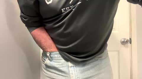 1hunglo412 online show from February 7, 11:36 am