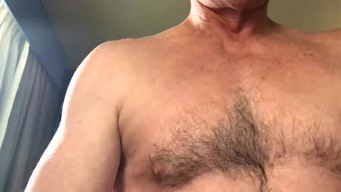 1juicyass online show from January 17, 3:22 pm