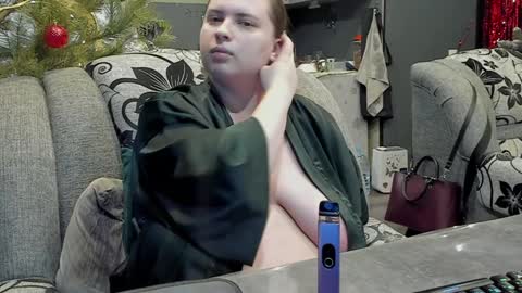 1LINDSEY1 online show from January 9, 4:49 pm