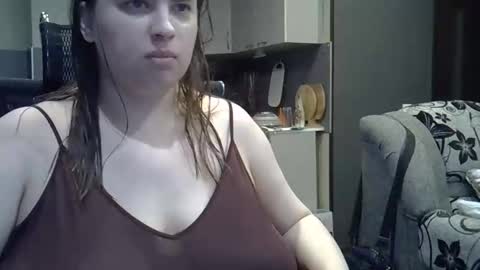 1LINDSEY1 online show from September 24, 9:40 pm