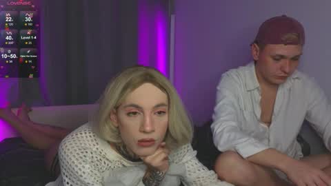 Snapshot of 1lola4ka chatting on October 16, 9:38 pm Michelle online show from October 16, 9:38 pm