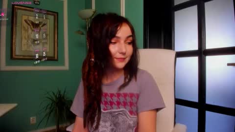 Moona  online show from January 13, 11:37 am