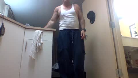 TheShyOne18 online show from April 14, 3:12 am