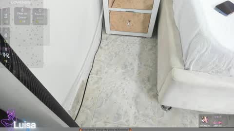 Snapshot of 1naughty_milf chatting on December 24, 12:00 pm Luisa online show from December 24, 12:00 pm