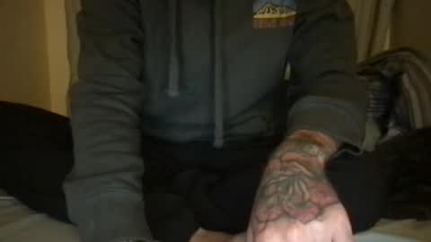 Snapshot of 1ofthegoodguys chatting on November 25, 5:07 am 1ofthegoodguys online show from November 25, 5:07 am