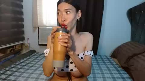 1perfectmodel online show from June 10, 12:00 am