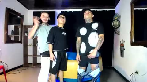 pushman online show from July 17, 11:17 am