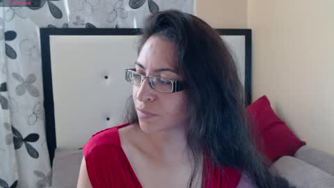 paola online show from June 5, 6:24 pm