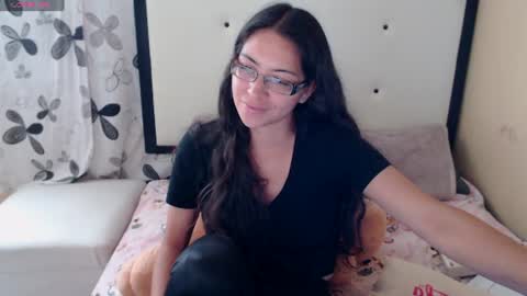 paola online show from June 29, 10:10 pm