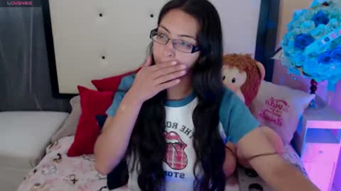 paola online show from August 1, 8:08 pm