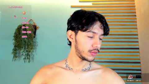 Sebastian online show from September 8, 7:02 pm