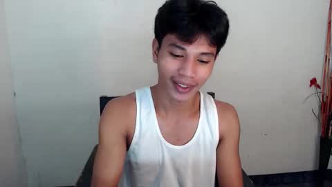 1sweetloverxx online show from November 3, 7:37 pm