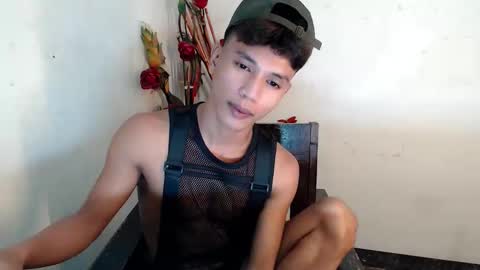 1sweetloverxx online show from February 26, 4:50 pm