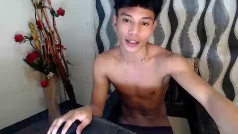 1sweetloverxx online show from March 21, 4:10 pm