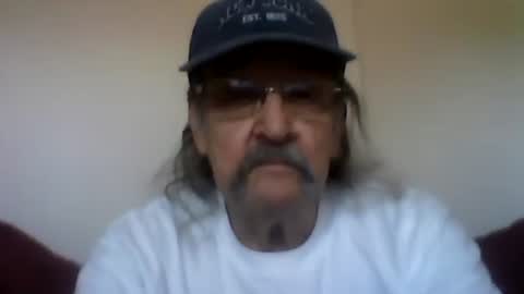 1valentine online show from September 28, 7:41 pm