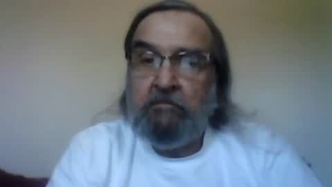 Snapshot of 1valentine chatting on May 8, 9:09 pm 1valentine online show from May 8, 9:09 pm