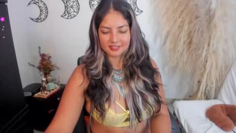 1wayra online show from February 11, 8:42 pm