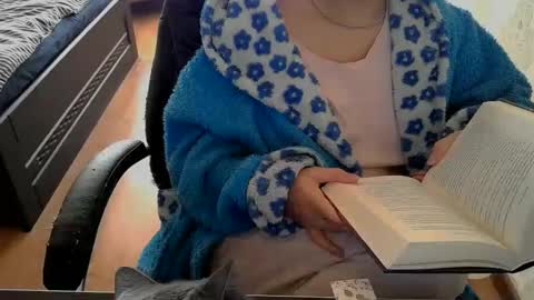 1your_hot_girls online show from March 10, 10:37 am