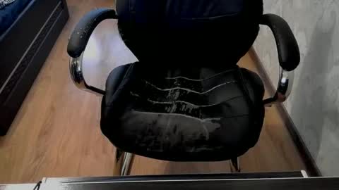 1your_hot_girls online show from November 10, 1:10 pm