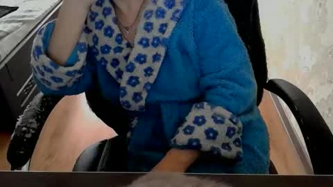 1your_hot_girls online show from March 28, 8:47 am