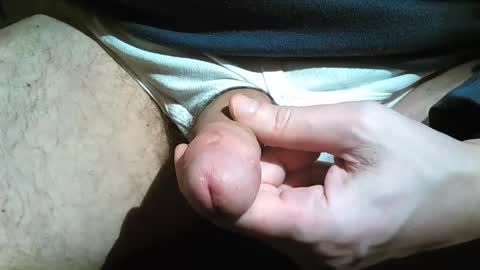 2001uwuk online show from January 2, 10:33 pm