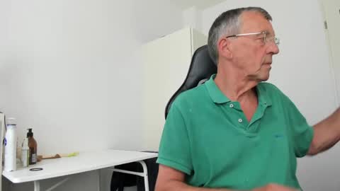 Henk online show from June 3, 2:33 pm