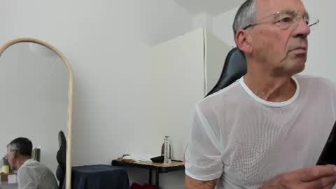 Henk online show from July 27, 12:45 pm