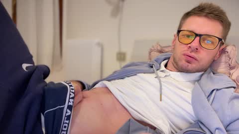 Romano online show from December 9, 2:39 pm