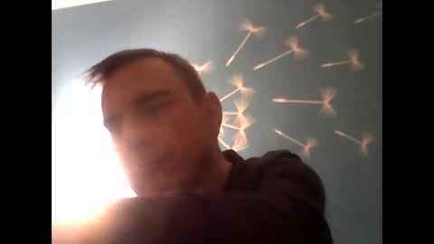 2025eyesforyou online show from February 10, 8:13 pm