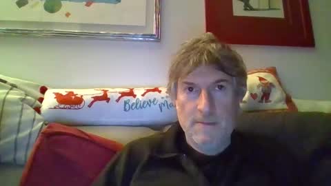 Snapshot of 22esserre chatting on December 6, 9:35 pm 22esserre online show from December 6, 9:35 pm