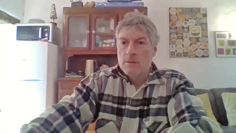 22esserre online show from January 9, 11:57 am