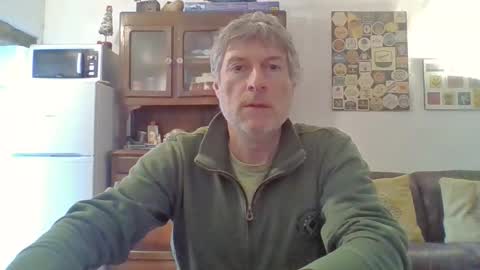 22esserre online show from May 7, 11:26 am
