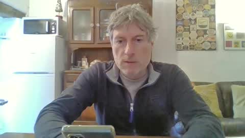 22esserre online show from May 12, 11:40 am