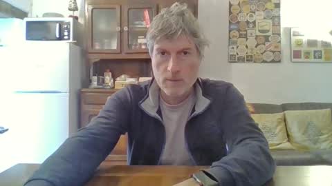 22esserre online show from May 21, 11:28 am