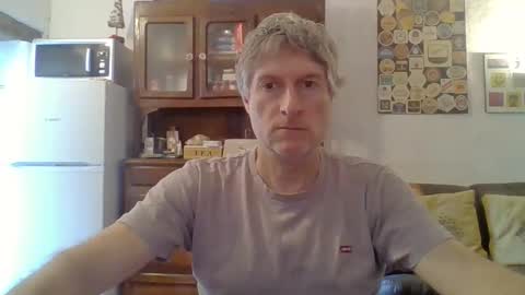 22esserre online show from May 29, 11:41 am
