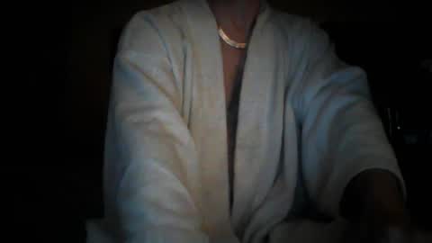 Snapshot of 247365onit chatting on December 21, 6:19 am 247365onit online show from December 21, 6:19 am