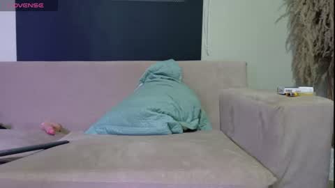2alexoconor online show from June 29, 12:38 pm