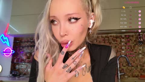 Snapshot of 2badforyou chatting on October 29, 11:23 am 30 NOV online show from October 29, 11:23 am