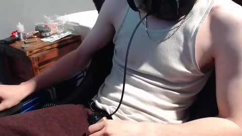 cheif online show from December 3, 2:52 am