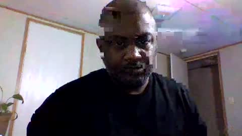 Snapshot of 2ccjbstar chatting on January 25, 12:06 am BlacJewels online show from January 25, 12:06 am