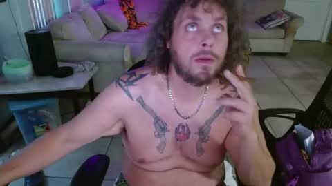 Snapshot of 2dirtyhillbillies chatting on July 13, 11:51 pm ThrillBilly online show from July 13, 11:51 pm