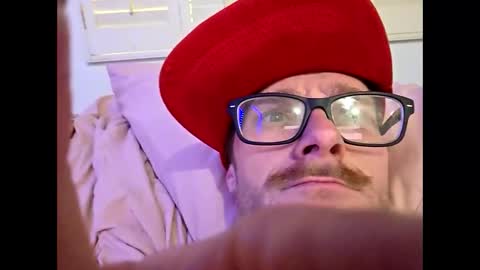 Snapshot of 2dj420 chatting on March 10, 12:26 am 2dj420 online show from March 10, 12:26 am