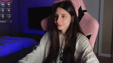 Snapshot of 2insensitive chatting on March 14, 6:24 pm Lina free control in pvt online show from March 14, 6:24 pm