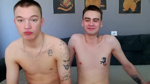 Snapshot of 2nc_ chatting on May 16, 8:33 am Eleot online show from May 16, 8:33 am