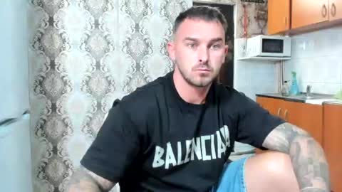 2sexymuscles online show from July 21, 7:38 pm