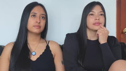 Dalilah and Tarah online show from November 21, 2:38 pm