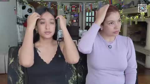 Dalilah and Tarah online show from July 12, 2:52 pm