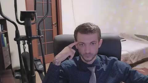 33377alex77333 online show from December 3, 1:53 pm