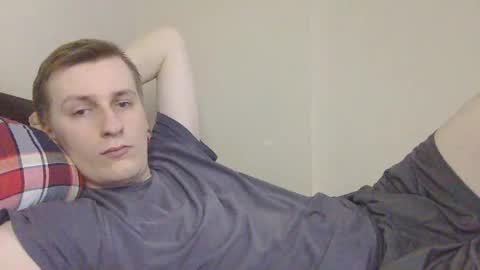 Snapshot of 3andy3 chatting on April 15, 6:09 am Andy online show from April 15, 6:09 am